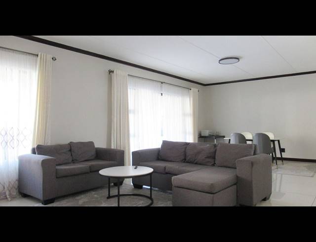 3 BEDROOM SIMPLEX FOR SALE IN CARLSWALD